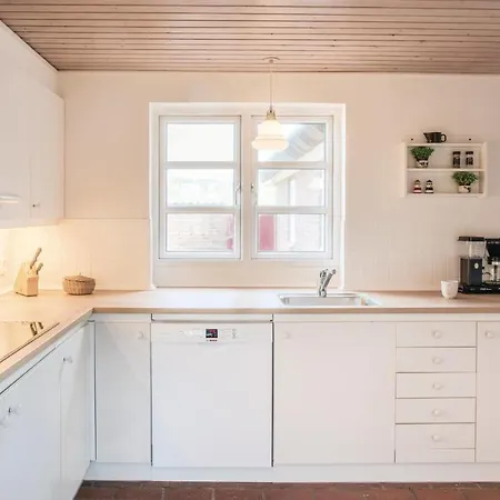 Seven-bedroom Holiday In Ferienhaus Vestervig