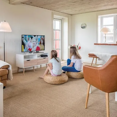 Seven-bedroom Holiday In Ferienhaus *
